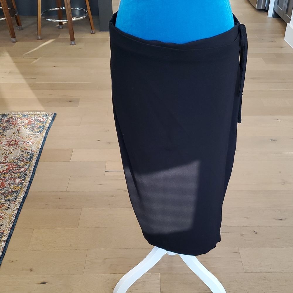 Black Wrap Skirt SZ XL